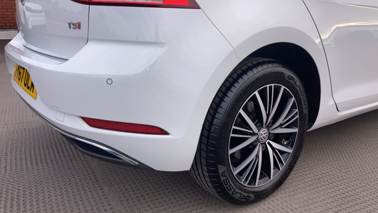 Volkswagen Golf 1.4 TSI SE [Nav] 5dr Petrol Hatchback